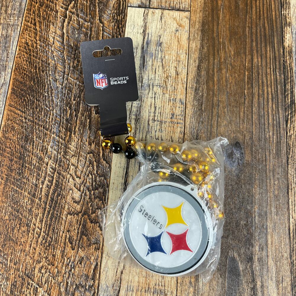 Pittsburgh Steelers Fan Chain. Made With Beads And A Medallion Mardi Gras Style